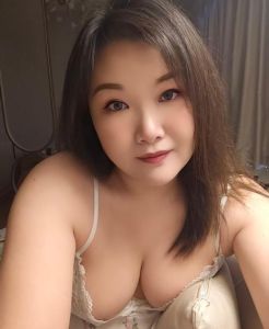 锦江丰满大胸晓梦