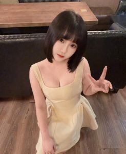 精致漂亮肤白颜值丸子