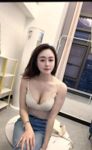 雨花大胸妹
