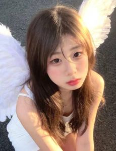 老司机 · 00后清纯嫩菜