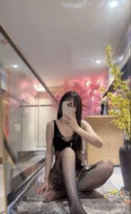 热门 · 小骚妇泰国抓龙筋口出-懂的都懂