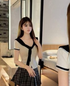 高性价比 · 青春女大邻家嫩妹舒悦-值得体验