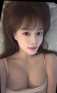 热门 · 性感清纯美女-懂的都懂