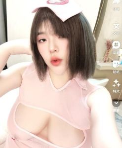 热门 · F巨乳球迷之星 (不可错过)