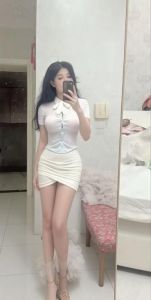 强推 · 排骨精魔女 (好评如潮)