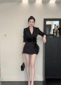 严选 · 极品长腿大胸美女-反馈极佳
