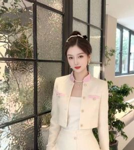 热门 · 长腿大胸美女个人兼职-五星好评