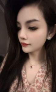 良心 · 新疆美女黑丝大长腿 (精品推荐)