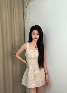 热门 · 上城性感御女苏雨恩 (近期热门)