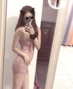 翘臀性感长腿骚女 (近期热门)