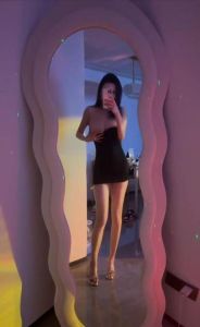 安全 · 上城美乳骚温妮 (无套路)