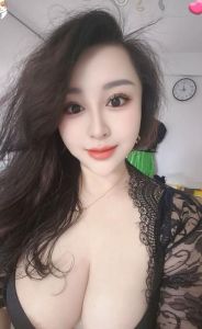 精品 · 美容院老板娘 (精品推荐)