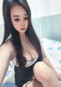 新茶 · 大奶肥臀少妇菲菲 (无套路)