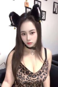 必看 · 新牌坊大波妹子 (精品推荐)