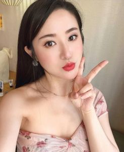 良心 · 汉口诱人小姐姐 (不可错过)