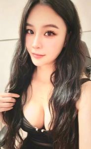 同城 · 巨乳颜值倩倩-高分推荐