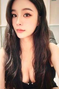 同城 · 巨乳颜值倩倩-高分推荐