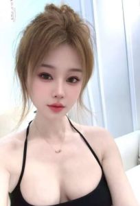 极品 · 蜜桃臀健身教练咪西儿 (无套路)