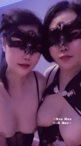 良心 · 鼓楼面具双飞姐妹 (近期热门)
