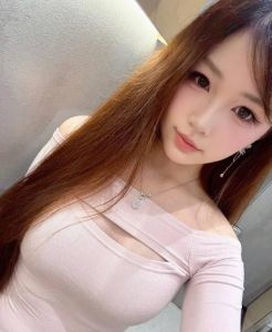 强推 · 精致性感骚妹妹-高分推荐