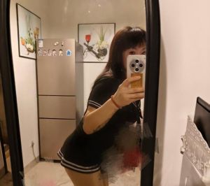 强推 · 邻家老师方玲姐 (精品推荐)