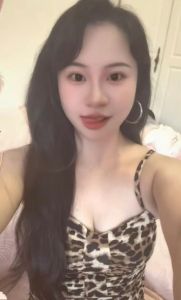 精品 · 服务系大奶姐姐 (好评如潮)