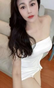 热门 · 自律爱健身的骚姐姐 (不可错过)