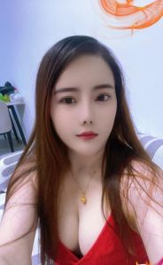 极品 · 大胸服务小少妇-值得体验