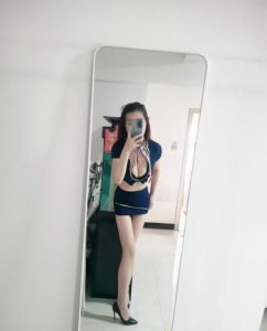 高性价比 · 一线天制服诱惑-老司机亲测