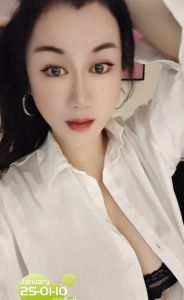 老司机 · 粉奶巨乳莎莎-值得体验