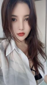 验证 · 性感肥臀小萱萱 (好评如潮)