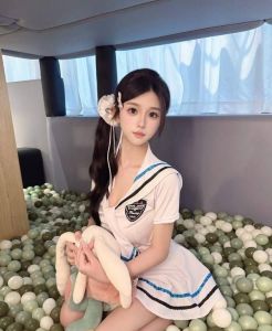 热门 · 天河反差嫩妹金珠 (无套路)
