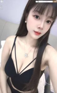 必看 · 回归性感美少妇幼恩 (无套路)