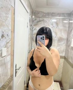 精品 · 奥体精神小妹 (近期热门)