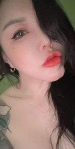 极品 · 栖霞巨乳肥臀-五星好评