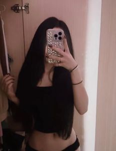 老司机 · 身材曼妙的原装美少女 (安全靠谱)