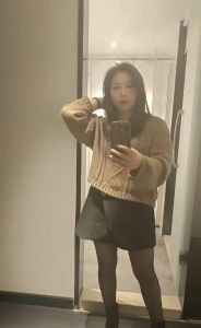 靠谱 · 丰满黑丝骚少妇-懂的都懂