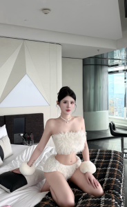 长宁长腿女帝妖姬 (精品推荐)
