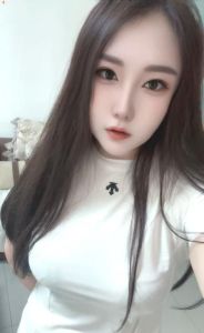 良心 · 丰乳肥臀大波骚妇 (近期热门)