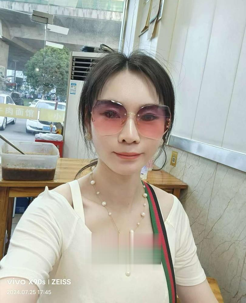 传教式女王御姐