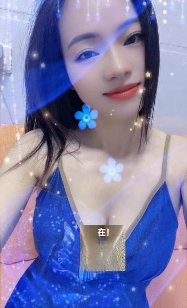 白嫩清纯嫩妹茉莉
