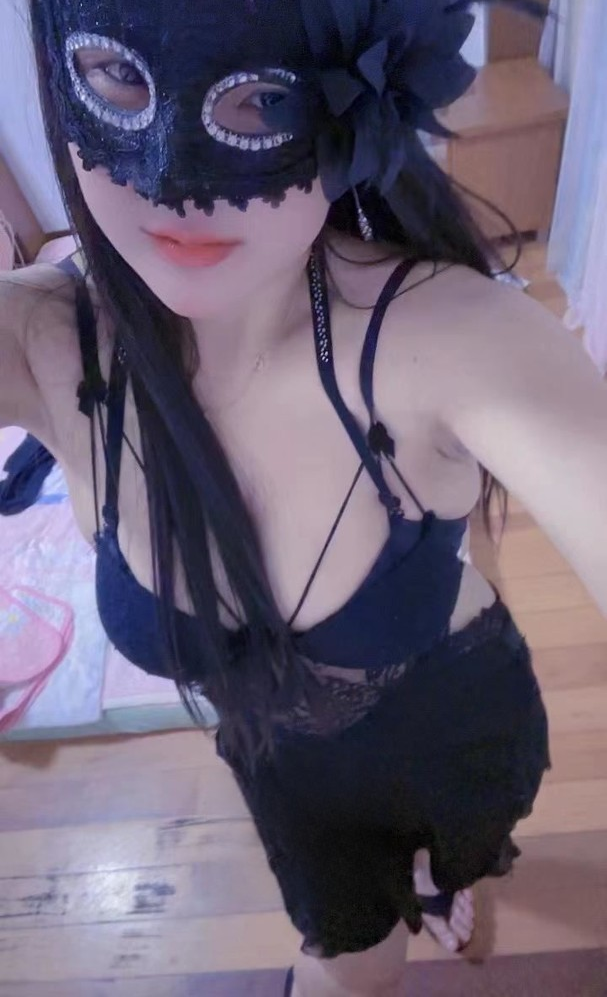 江宁采蜜莉莉