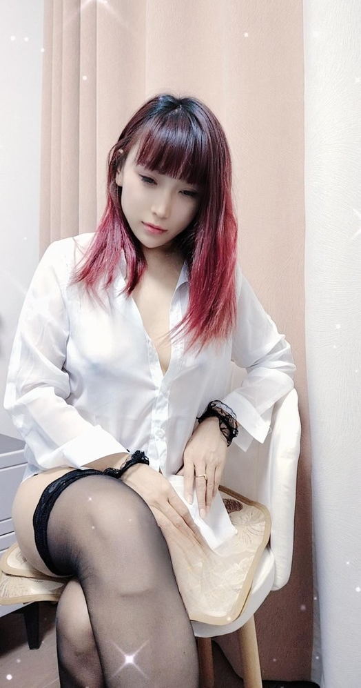 服务系风骚小少妇