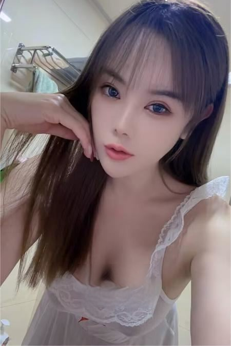 风骚巨乳御姐
