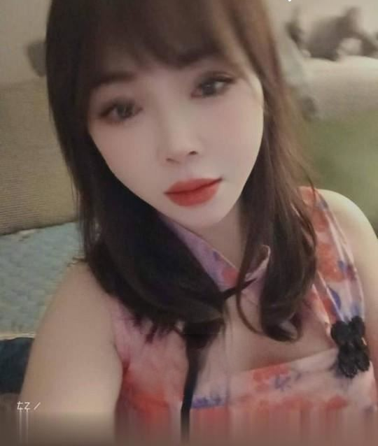 性感丰满轻熟