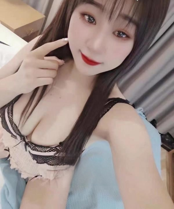 服务系温柔妹子听话