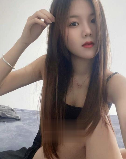 清纯舒适女友感一起鸳鸯浴水中啪啪