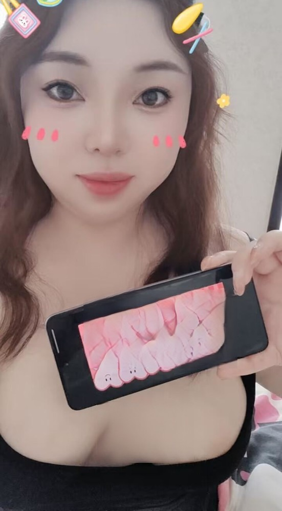 大奶乳房胖妹