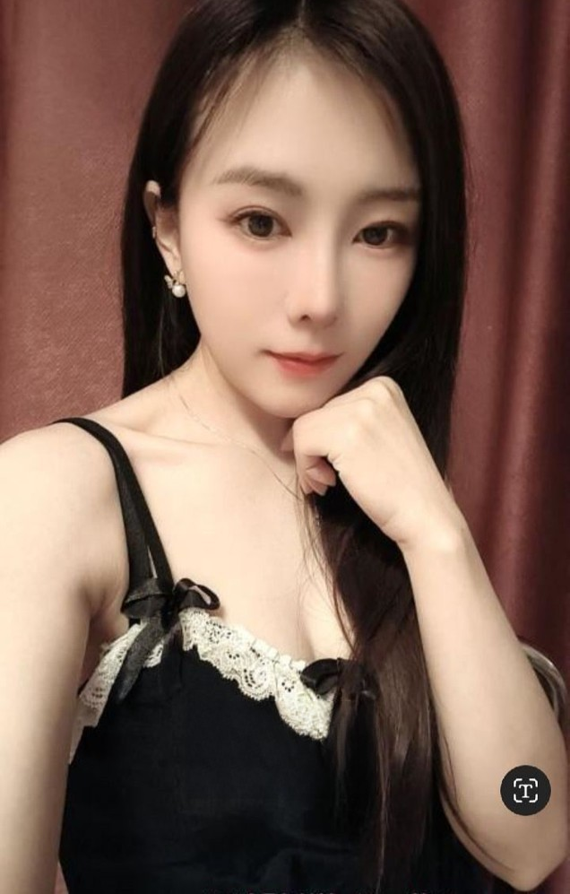 肤白貌美身材丰满型