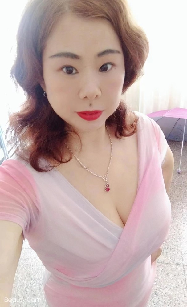 越秀区迷人大奶姐姐
